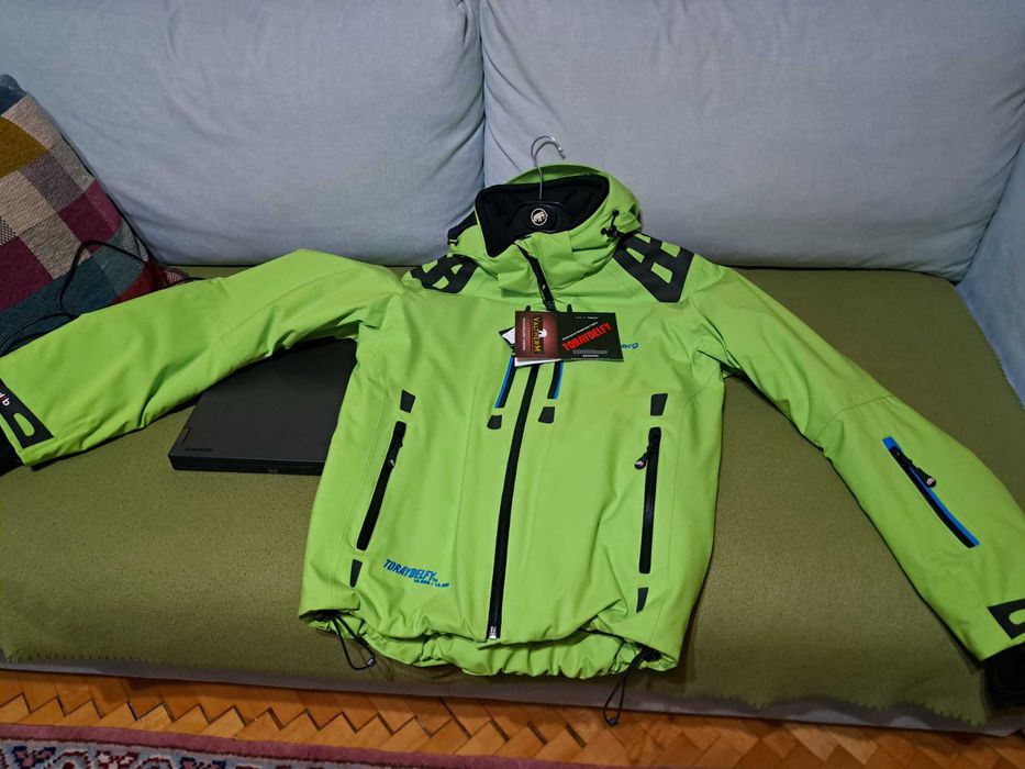 Strindberg jacheta ski