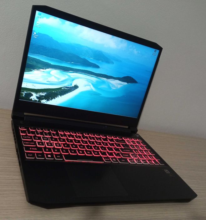 Laptop Ryzen RTX video GAMING EXTREM placa dedicata NVIDIA 16GB ram