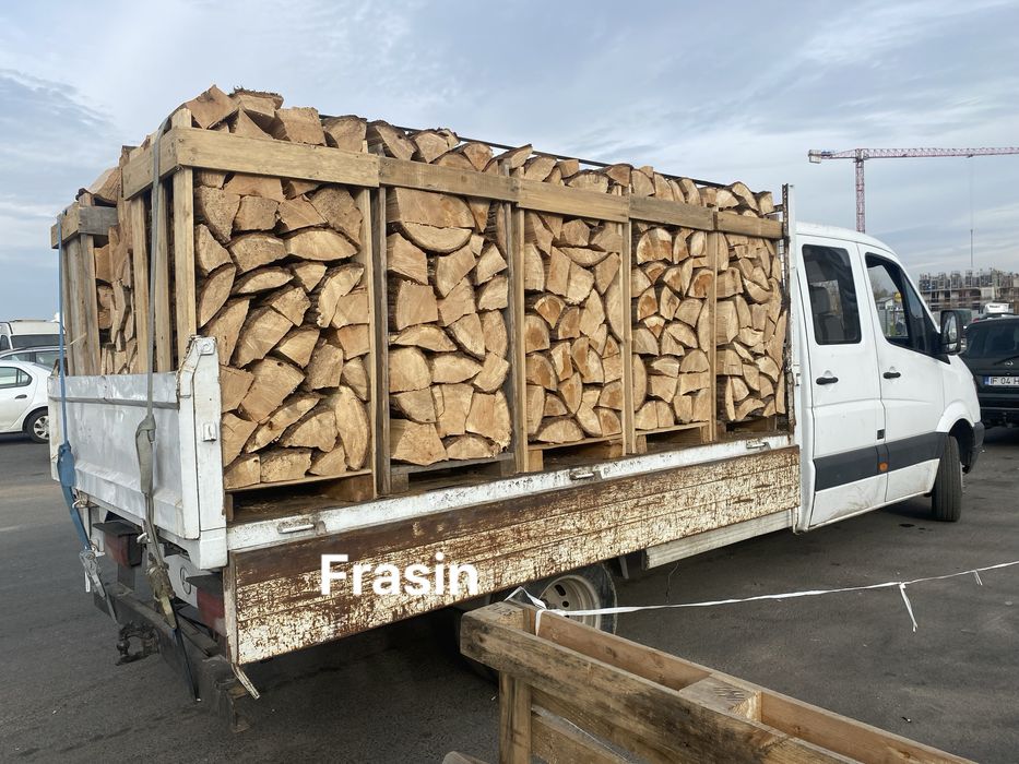 De vânzare lemne de foc