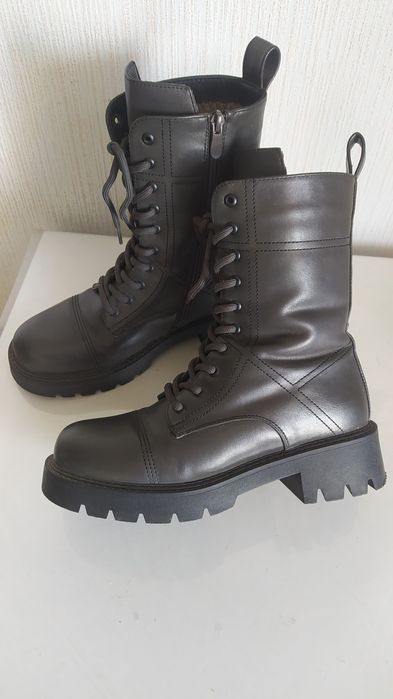 Ботильоны женские.