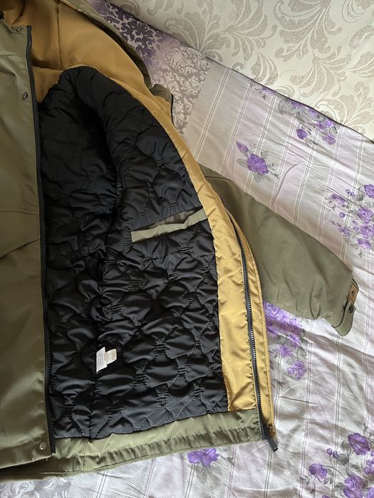 Куртка весенняя НОВАЯ