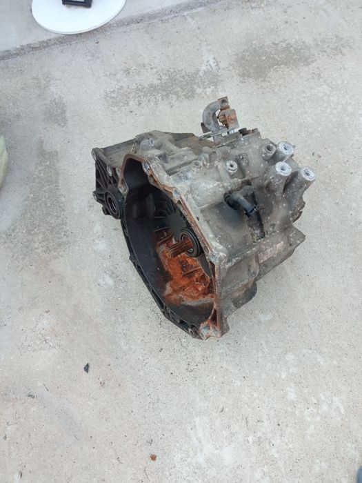 Vind piese Opel Zafira a 2.0 dti,an 2003