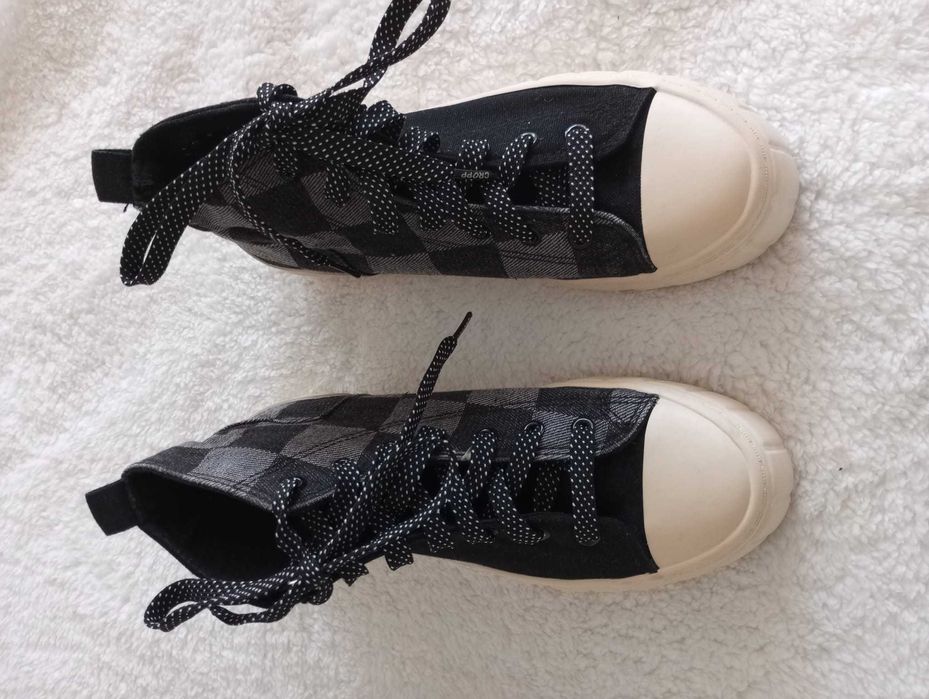 Tenisi inalti Cropp 39 (23,5 cm)