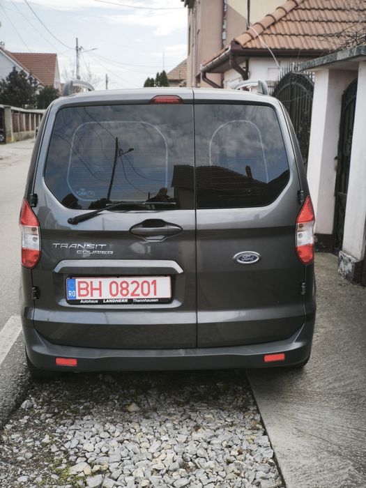FORD Courier 2019 — imagine 5