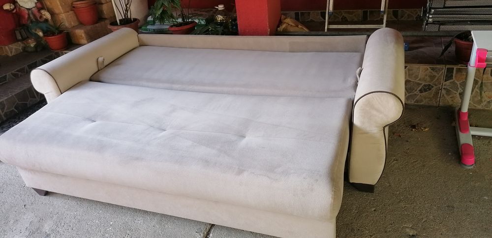 Canapea extensibila