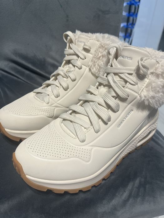 Боти  Skechers uno цвят беж/мръснобял 37