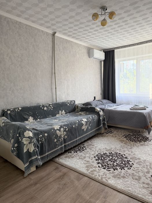 Сдается по суточно 1 ком квартира
