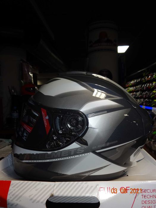 каска MT Helmets каска Blade 2 SV FUGUE пистова мото каска тъмни очила