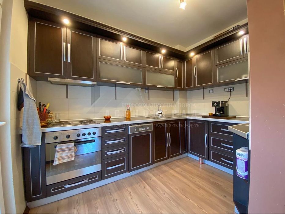 Продава се Етаж от къща в Асеновград - 120 кв.м за 1488 €/кв.м - Снимка #2