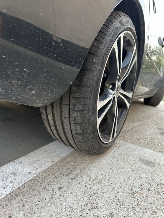 Roti Jante Borbet R18 5x114.3 Cauciucuri Pirelli P Zero
