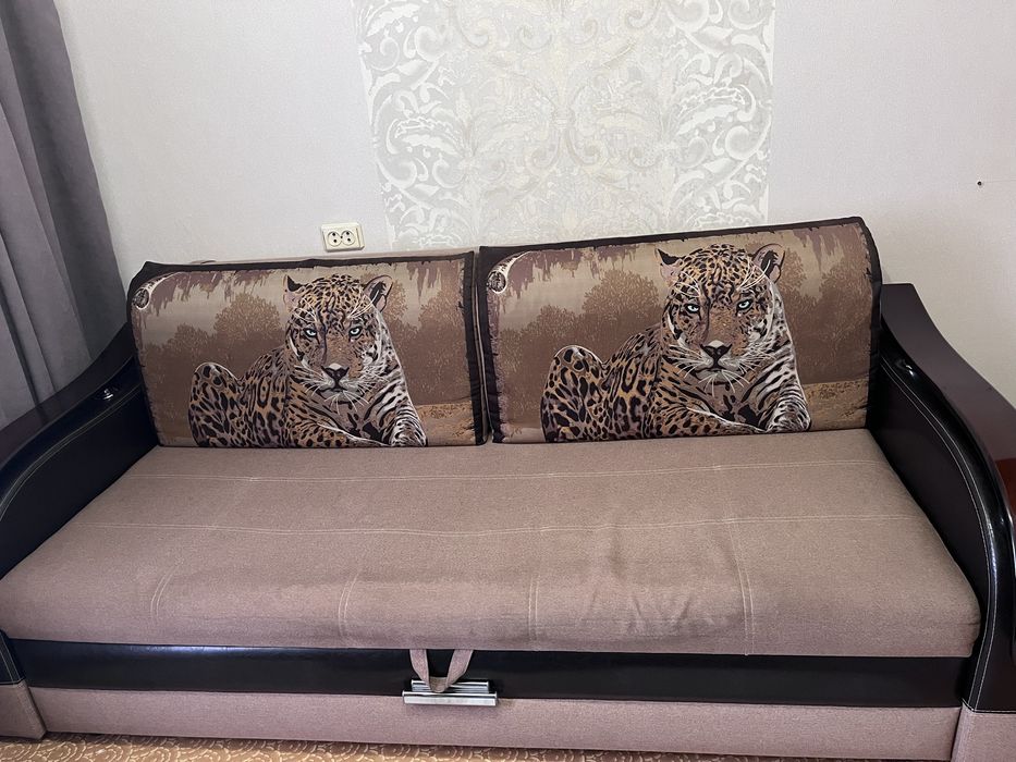 Продается диван б/у