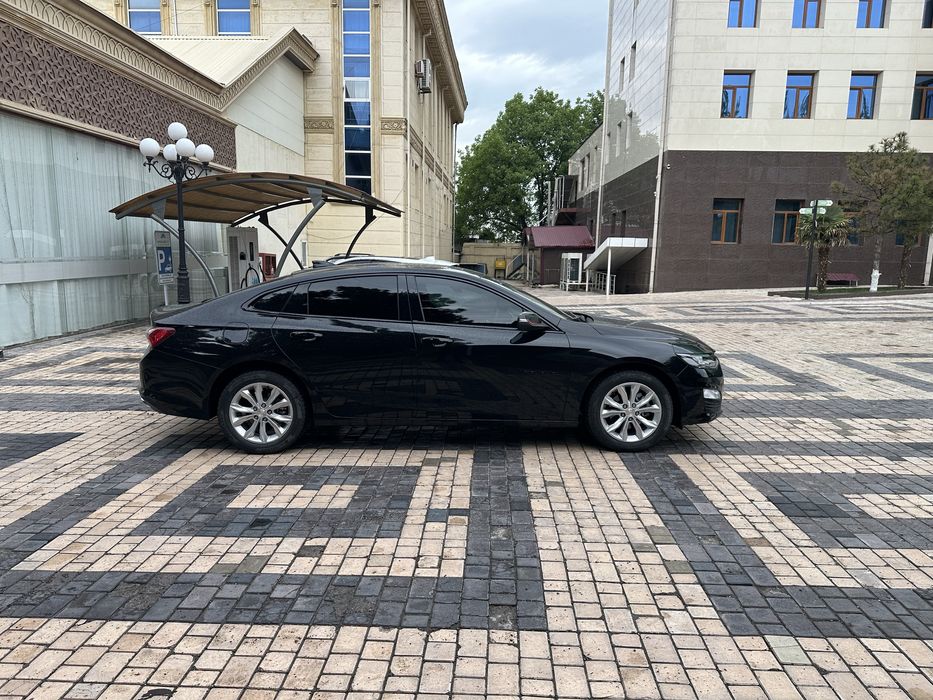 Malibu XL sotiladi polniy bron qlingan Full