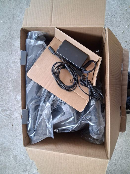 Волан и скоростен лост LOGITECH TRUEFORCE G923 SE COMBO XBOX/PC 991-000532