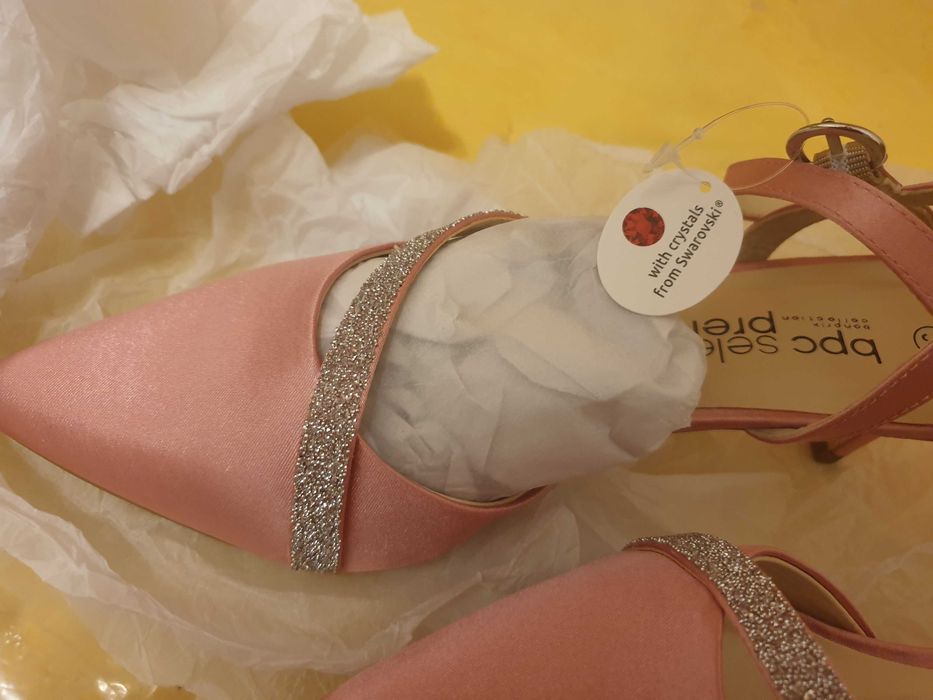 Дамски елегантни обувки размер 39