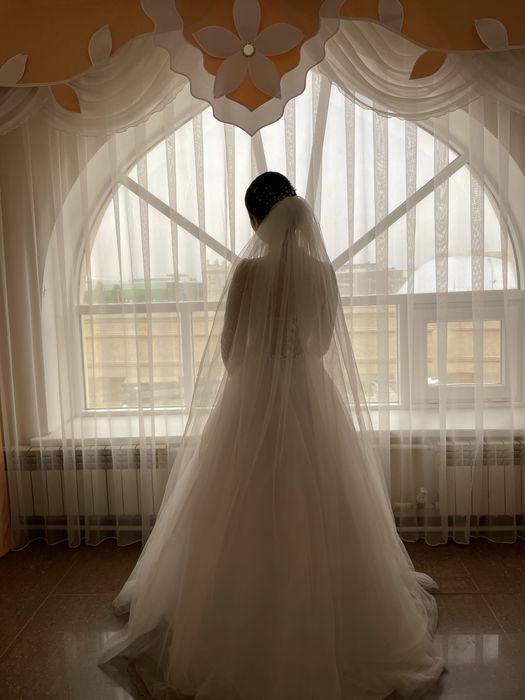 Свадебное платье! Продам!