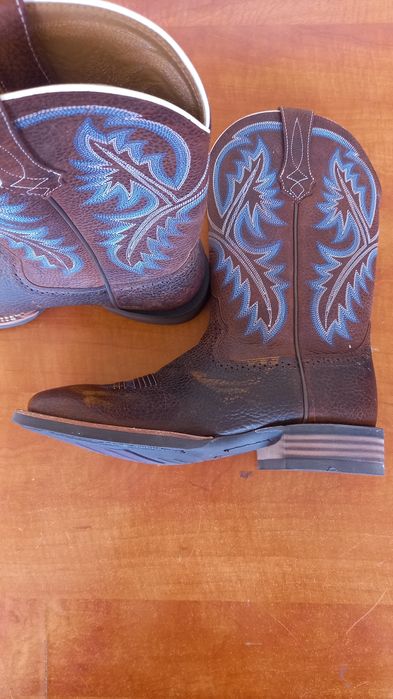 Cizme  cowboy ciocate ARIAT ATS