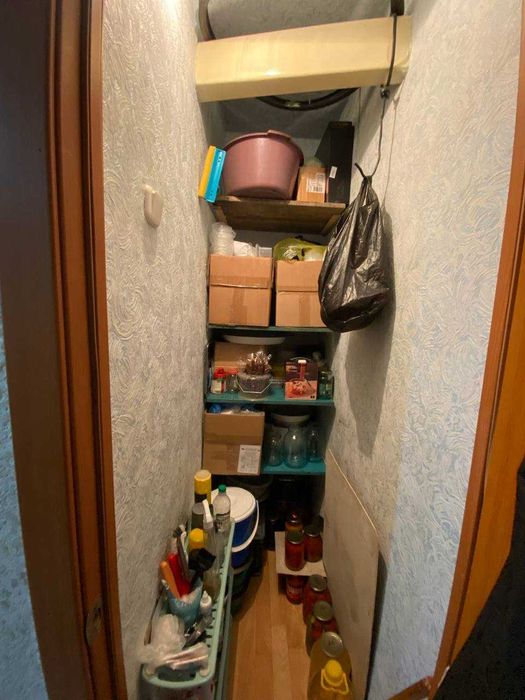 Продам квартиру Боровской 52