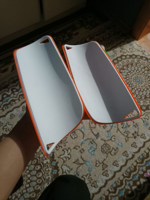 Продам наколенники.