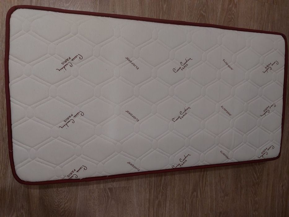 Бебешки матрак 60/120 Pierre Cardin