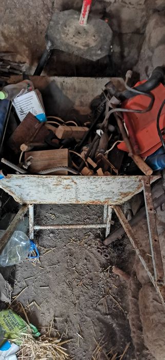Roabă construită acasă FOARTE FOARTE GROASĂ