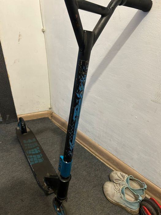 Продам самокат трюковой