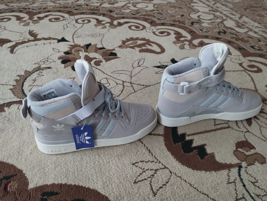 Зимние кроссовки