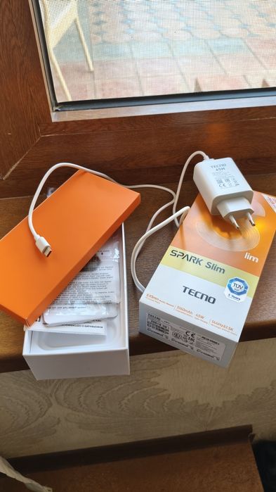 TECNO SPARK Slim 8/256