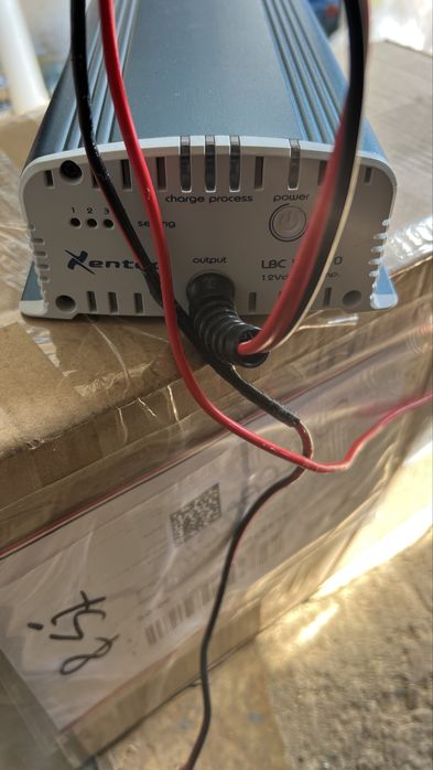 Redresor baterie Xenteq LBC-512-10