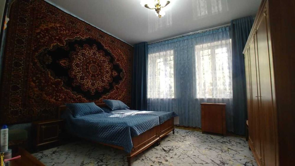 Паркентский Дом 5 соток 5 комнат заезд на 5 машин фасад 16м