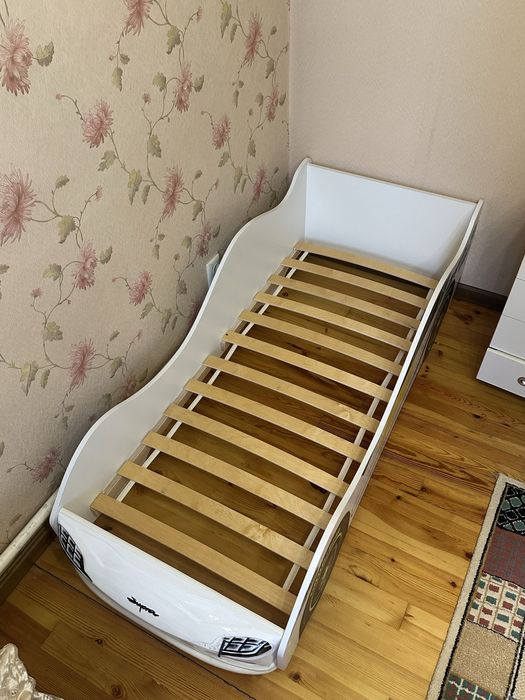 Детсткая кровать