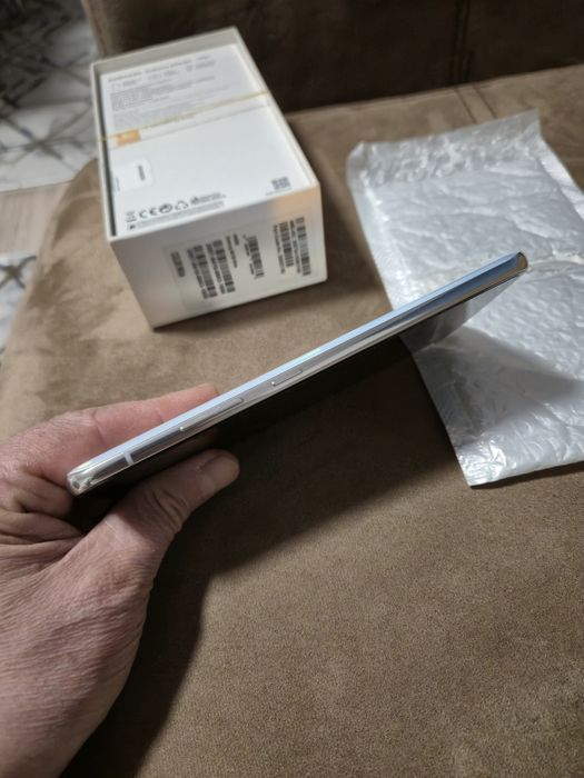 САМСУНГ  А 90 5дж