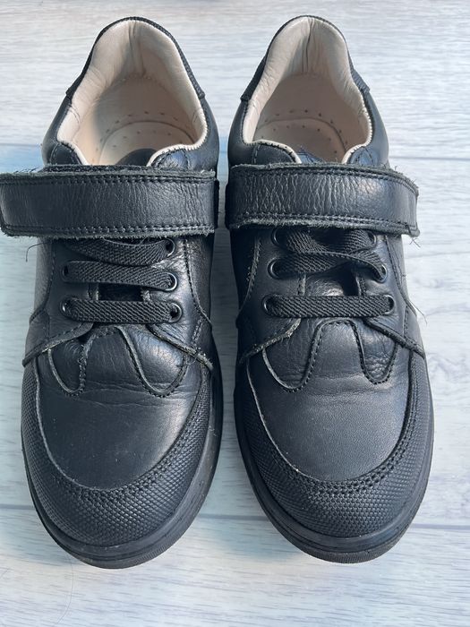 Детские школьные туфли для мальчика