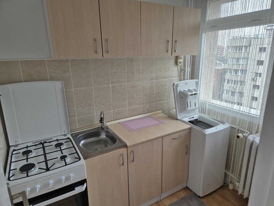 Proprietar închiriez garsonieră – Metrou Dristor 2, etaj 8/10