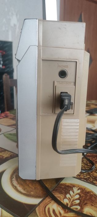 Продвам радио-касетофон Шарп