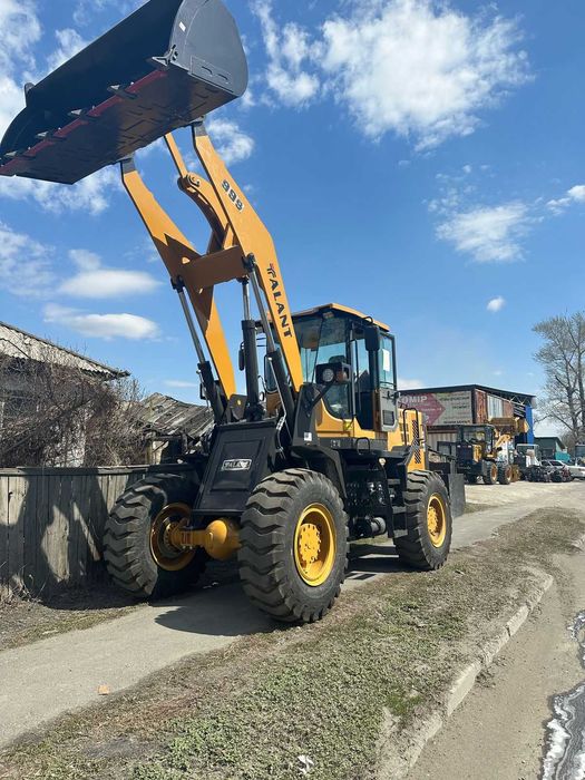 Фронтальный погрузчик Талант ZL999