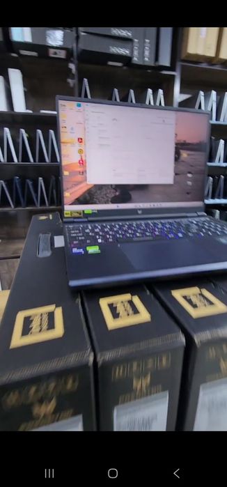 ACER PREDATOR 6ta bor yangibilan birhil yomkosti 91dan 97gacha
İİntel