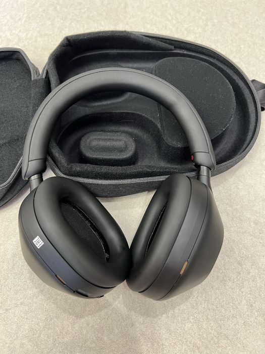 Наушники Sony WH-1000XM5