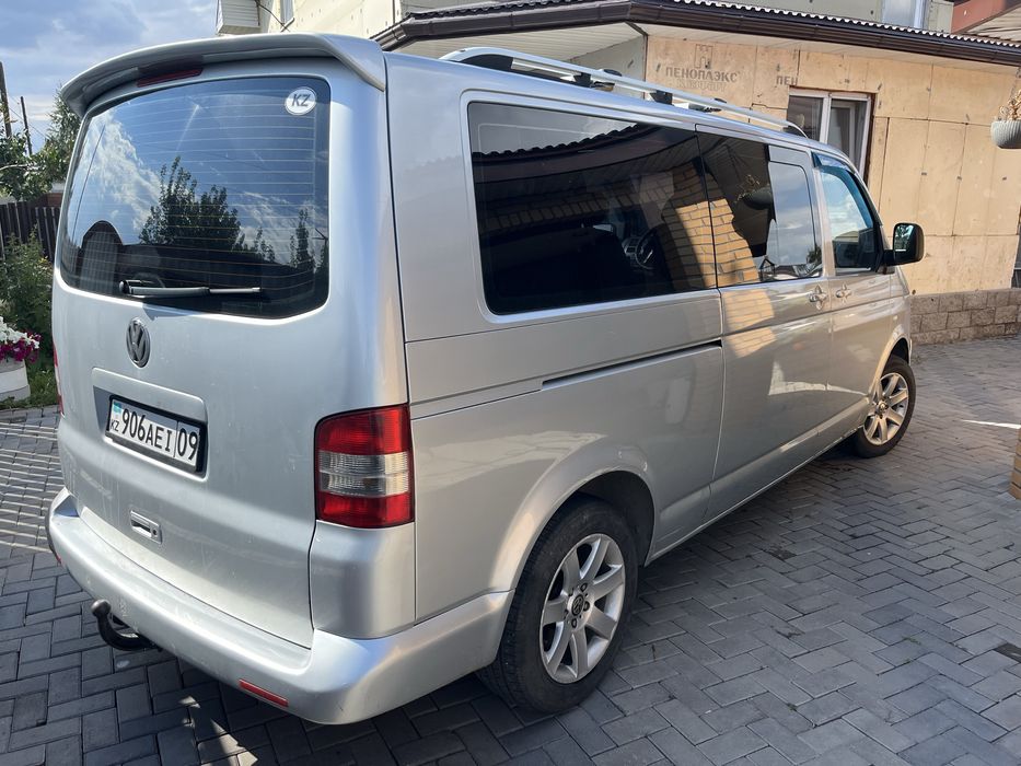 Продам фольсваген т5 9 мест