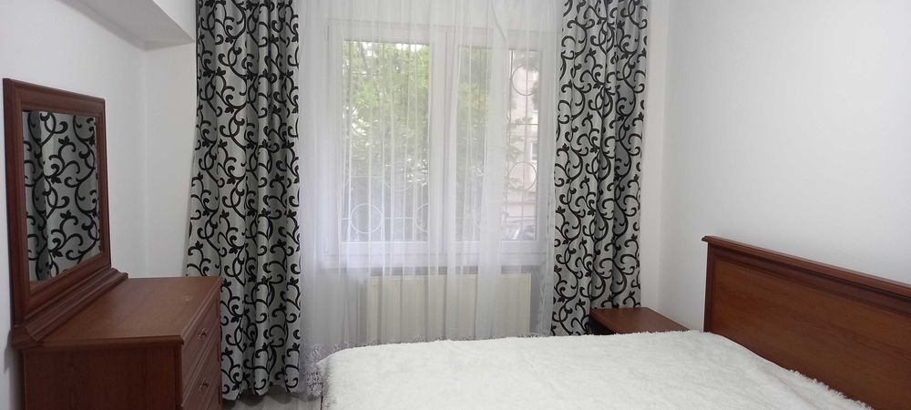 Chirie apartament 2 camere 7 Noiembrie parter inalt + garaj