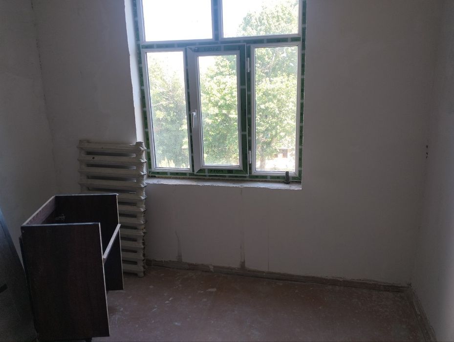 3 xonali Uy Sotiladi Troyski