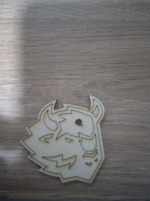 Брелки из дерева