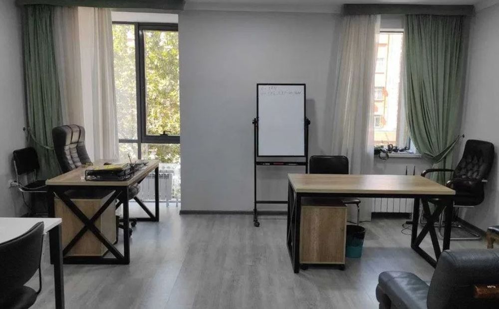 Аренда офиса на Ул.Махтумкули. IT Park. 100 м²