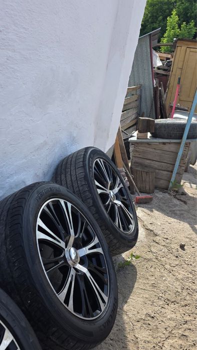 Продам колеса с дисками
