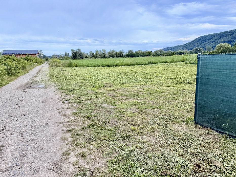 Teren intravilan Dej strada huhurez 42D
