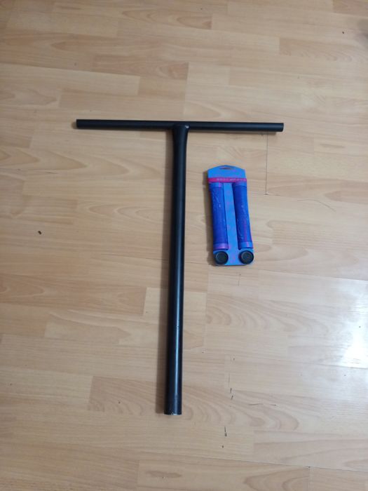 Продам руль течтим аврора