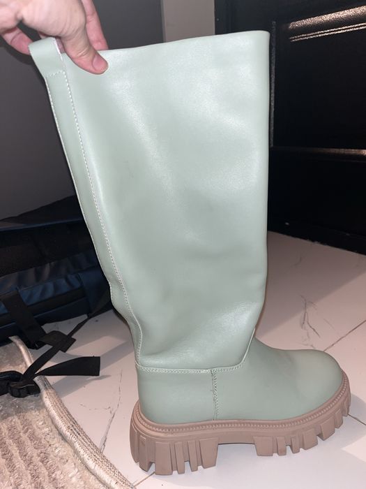 Обувь кожанный отличном состоянии