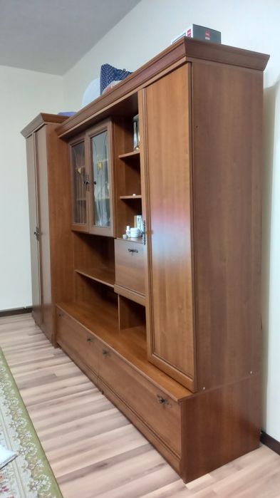 Продам стенку, горку.