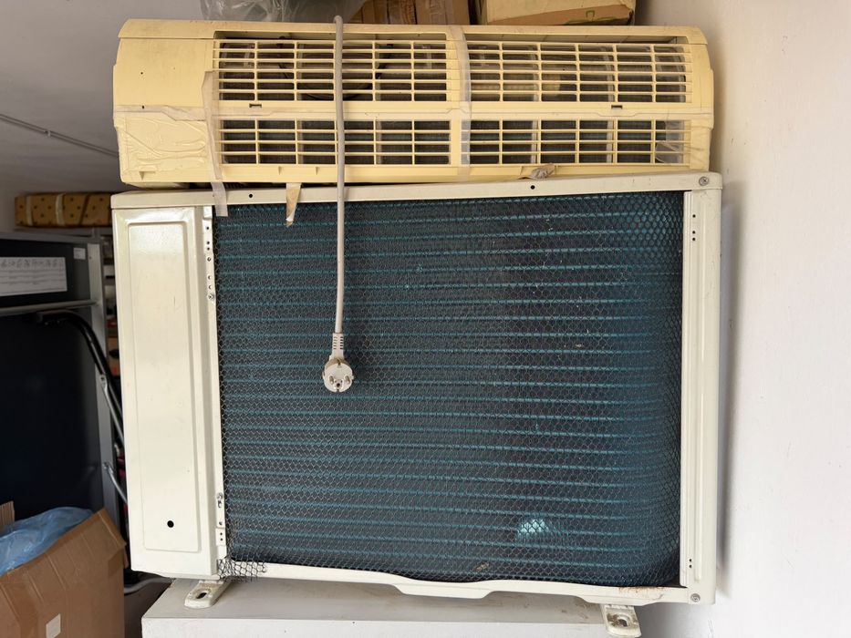 Aer condiționat Vortex 12.000 BTU – unitate internă + externă