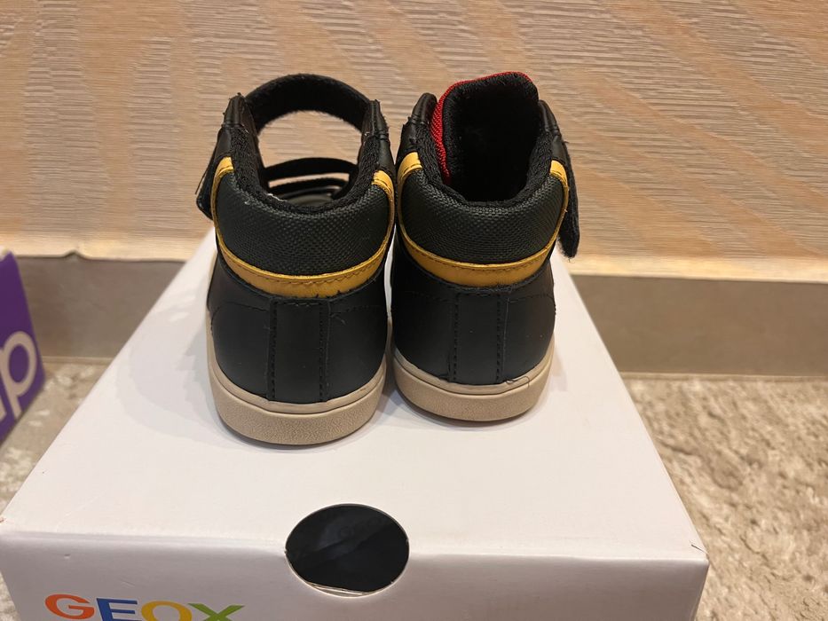 Детски сникърси Geox - момче