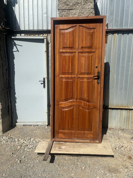 Продам двери не дорого